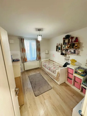 Apartament 3 camere, 65 mp, decomandat zona Dumbrava Nord  - imagine 9