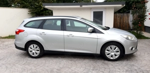 Ford focus 1.6 benzina clasic 2012 - imagine 9