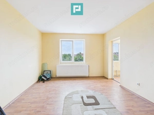 Casă cu 5 camere în Remetea Mare - imagine 5