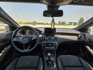 Mercedes-Benz A180, 170000 km,1.6 L, 122 CP, Active Parking Assist, Pilot automat, Asistent atenție  - imagine 5