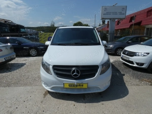 Mercedes Vito 6 locuri + marfa - imagine 2 Mercedes Vito 6 locuri + marfa - imagine 2
