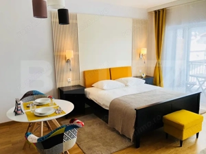 Garsonieră modernă,  cu vedere spre Tâmpa – gata de mutare! - imagine 3