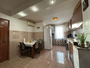 Apartament cu 3 camere decomandat, balcon, loc de parcare–zona Ampoi - imagine 7