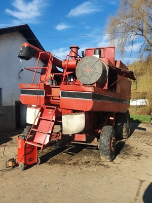 Dezmembram combina Case IH 1660 - imagine 3