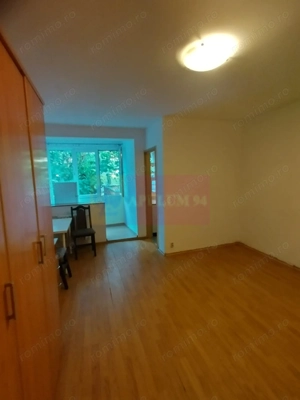 Garsoniera, 32mp, Metrou Aparatorii Patriei - Grand Arena - imagine 2