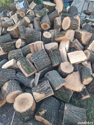 vând lemne de foc 