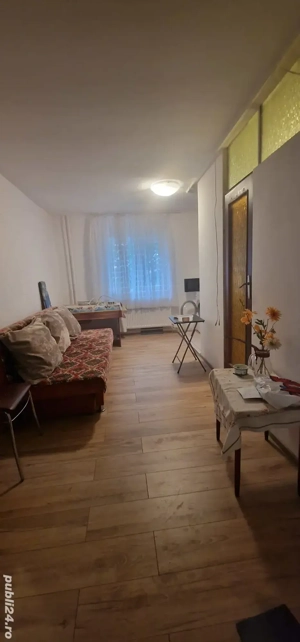 Garsonieră, parter , zona Bucovina. 