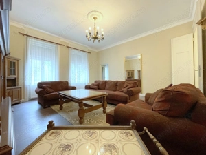 Apartament cu 3 camere de inchiriat - Piata Sinaia - Comision 0%