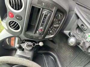 Citroen C3,1.1 benzina, euro4 - imagine 16