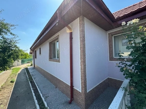 98.900 Euro casa+garaj+teren 2.405mp in com Branistea, sat V. Alecsandri