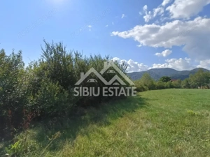 Teren  construibil ,la sosea, intre Vale si Sibiel, zona cu potential - imagine 7
