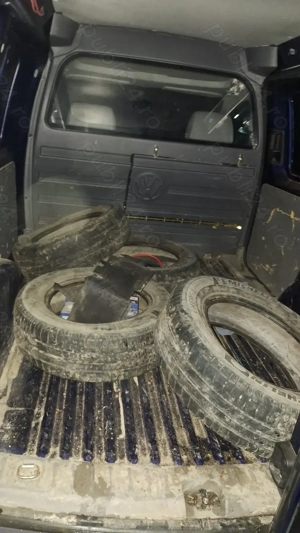 Vând vw Caddy anul 2008  - imagine 3