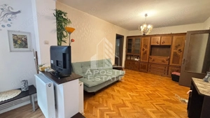 Apartament 3 camere in zona Tipografilor, etaj intermediar, centrala