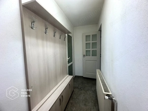 Casa centrala cu 3 camere, curte privata și gradina - imagine 15