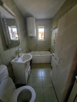 Vand apartament 2 camere - imagine 3