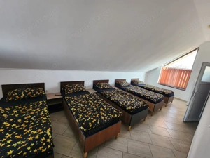 De închiriat casă pentru muncitori în Sânandrei, la doar 5 km de Timișoara.