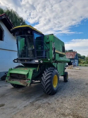 Dezmembram combina John Deere 1072