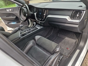 Volvo XC60 D4 4x4 an 2019 - imagine 2