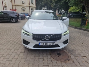 Volvo XC60 D4 4x4 an 2019 - imagine 6