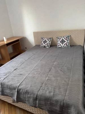 Închiriez apartament 2 camere decomandate Iași Podul Roș 5 minute de facultăți, 