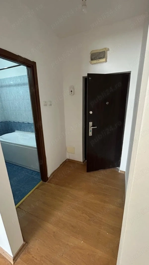 Vând garsonieră  - imagine 5