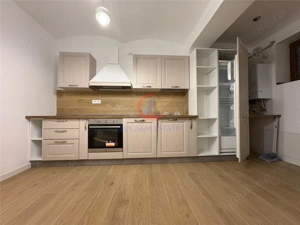 De locuit sau pentru birou - imagine 7