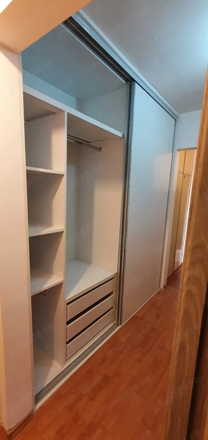 Apartament 3 camere!