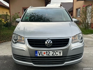 De vanzare vw touran  - imagine 4