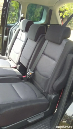 mazda 5, din 2008 - imagine 4