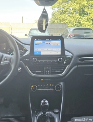 Ford Fiesta 2022 - imagine 4