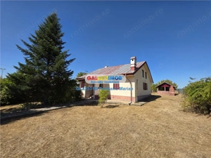 Vanzare vila individuala cu teren de 1500 Mihai Eminescu sat Izvorani - imagine 2