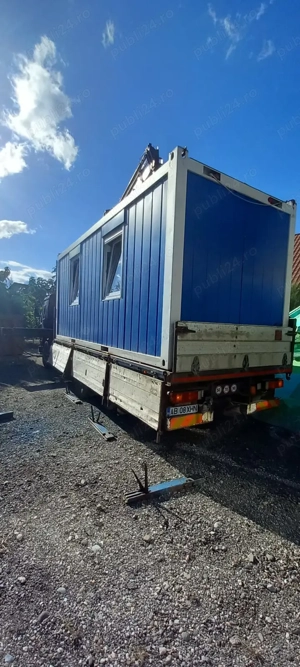 Container de vanzare