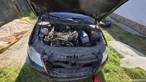Dezmembrez VW Passat B6 - imagine 4