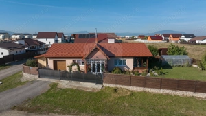 Casă parter pe teren 750 mp în Sânpetru – Comision 0% - imagine 4