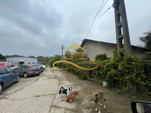 Cladire veche de vanzare in Saucesti Bacau - imagine 7