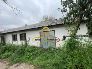 Cladire veche de vanzare in Saucesti Bacau - imagine 11