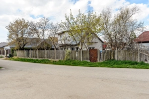 PRET NOU! Casa la pret de apartament - Vladimirescu,Arad - COMISION 0%