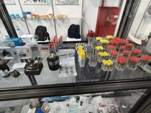 Automotive nozzles DLLA145P1738 Automotive nozzles DLLA145P2411