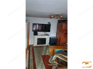 3 camere decomandat Calea Sagului etaj 1