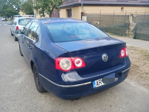 VW Passat 2005 - imagine 4