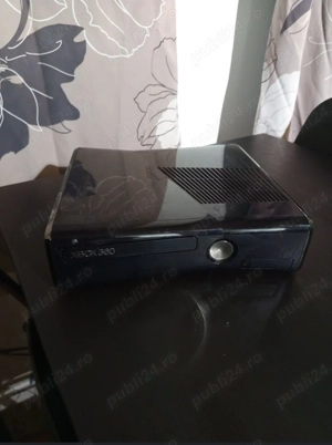 Vând Xbox 360S în stare bună de funcționare - imagine 5