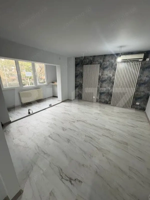 Apartament cu 3 camere, modern renovat, etaj 1 – zona Independentei