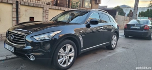    infinit QX70 3.0 Diesel 240cai Motor de Mercedes un Proprietar în Ro Foarte Întreținută Full Opți