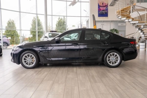 BMW Seria 5 530e Automatik - imagine 3