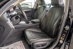 BMW Seria 5 530e Automatik - imagine 19