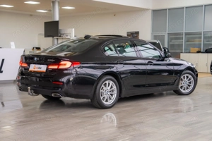 BMW Seria 5 530e Automatik - imagine 8