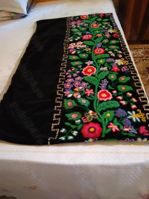 Costum popular original, stare foarte bună  - imagine 4