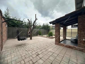 Casa individuala 5 Camere in apropiere de Iuliuss Town-Lipovei