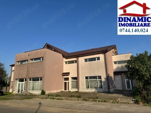 Oportunitate investițională Imobil P+E,Săvinești,1176mp+1350mp teren, 387000 EUR - imagine 2