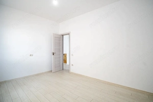 Apartament 2 camere | zona Hanul cu Peste | Vedere spre mare  - imagine 12